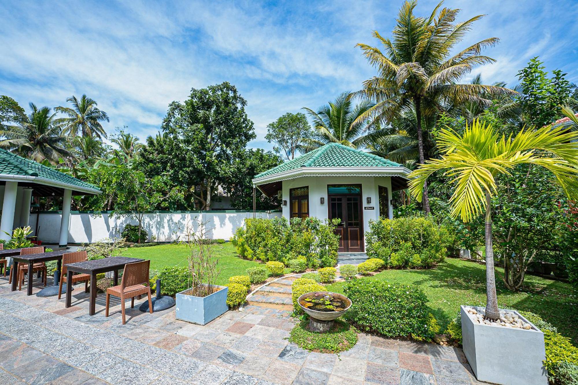 Helis Place Unawatuna Exterior foto